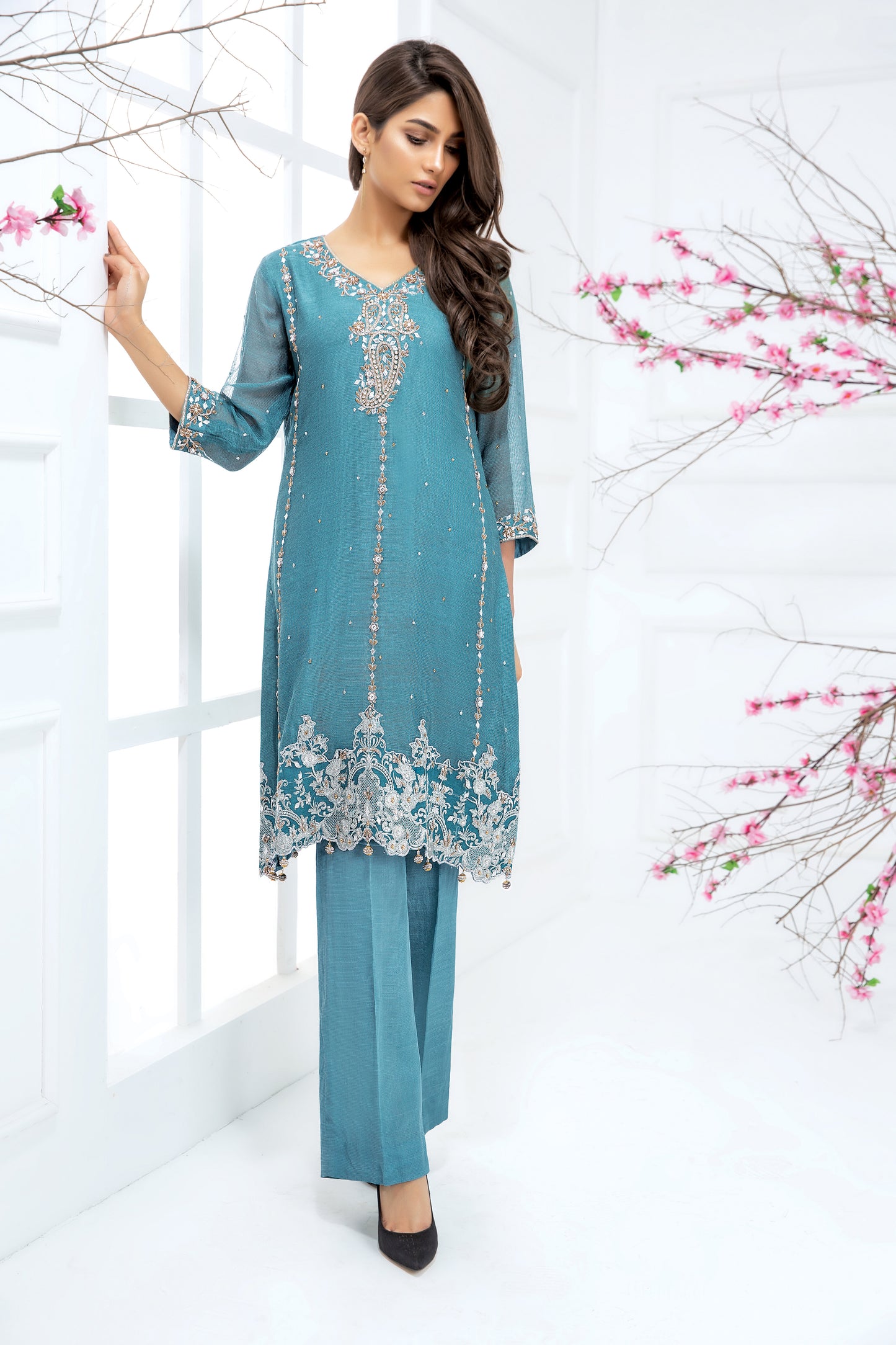 BLUE ELEGANCE