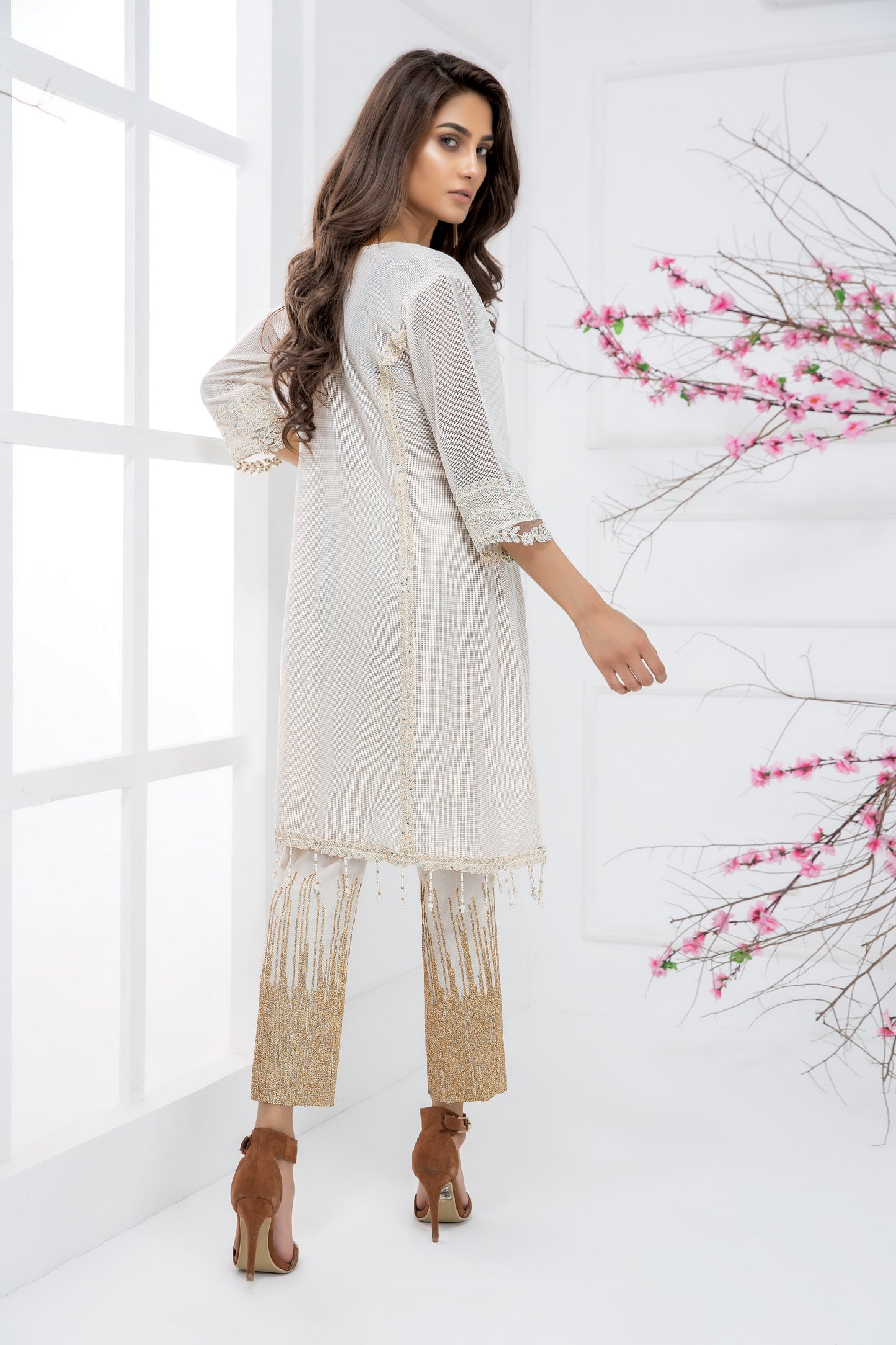 IVORY GOLD